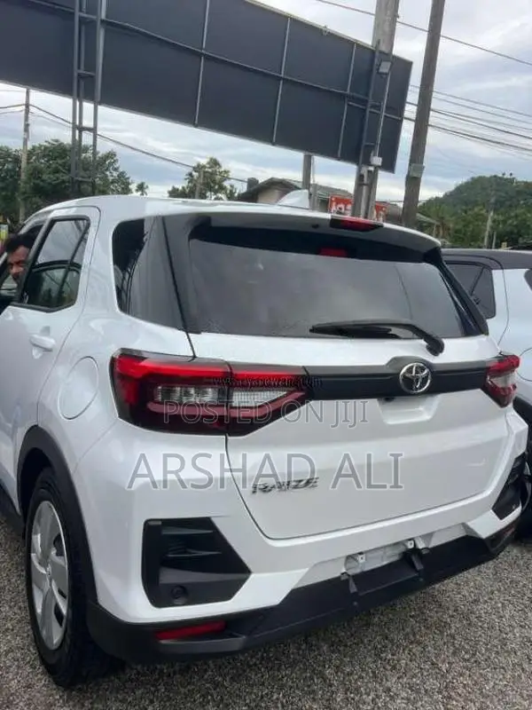 Toyota Raize X 2023 SUV Unregistered (Recondition)