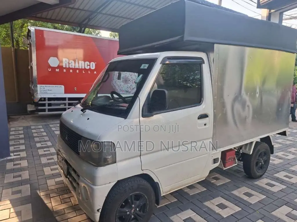 Mitsubishi Buddy 2004 Lorry (Used)