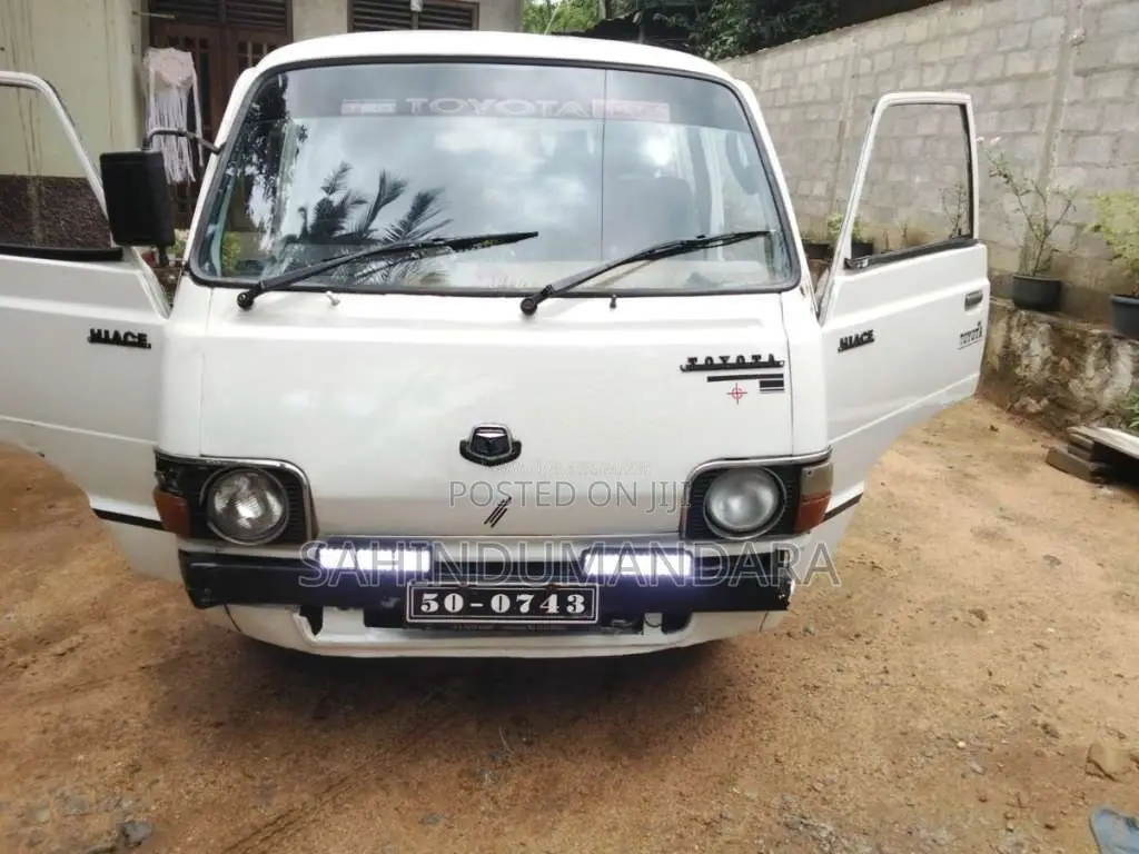 Toyota Lh30 1980 Van (Used)