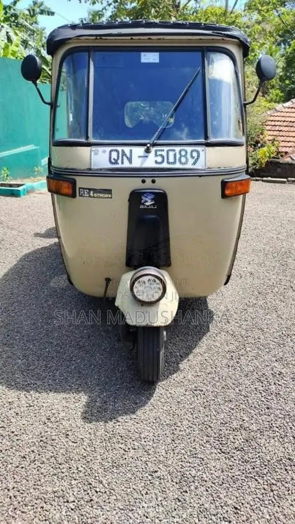 Bajaj 4 stroke 2009 Three Wheel (Used)