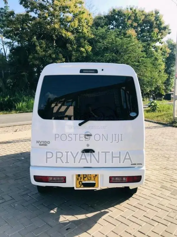 Nissan Clipper 2013 Van (Used)