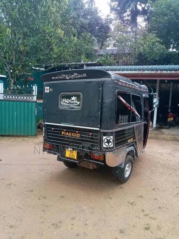 Piaggio Ape 2011 Three Wheel (Used)