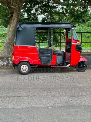 Bajaj RE 4 Stroke 2015 Three Wheel (Used)