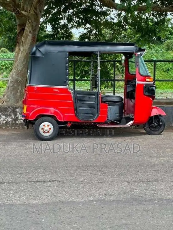 Bajaj RE 4 Stroke 2015 Three Wheel (Used)