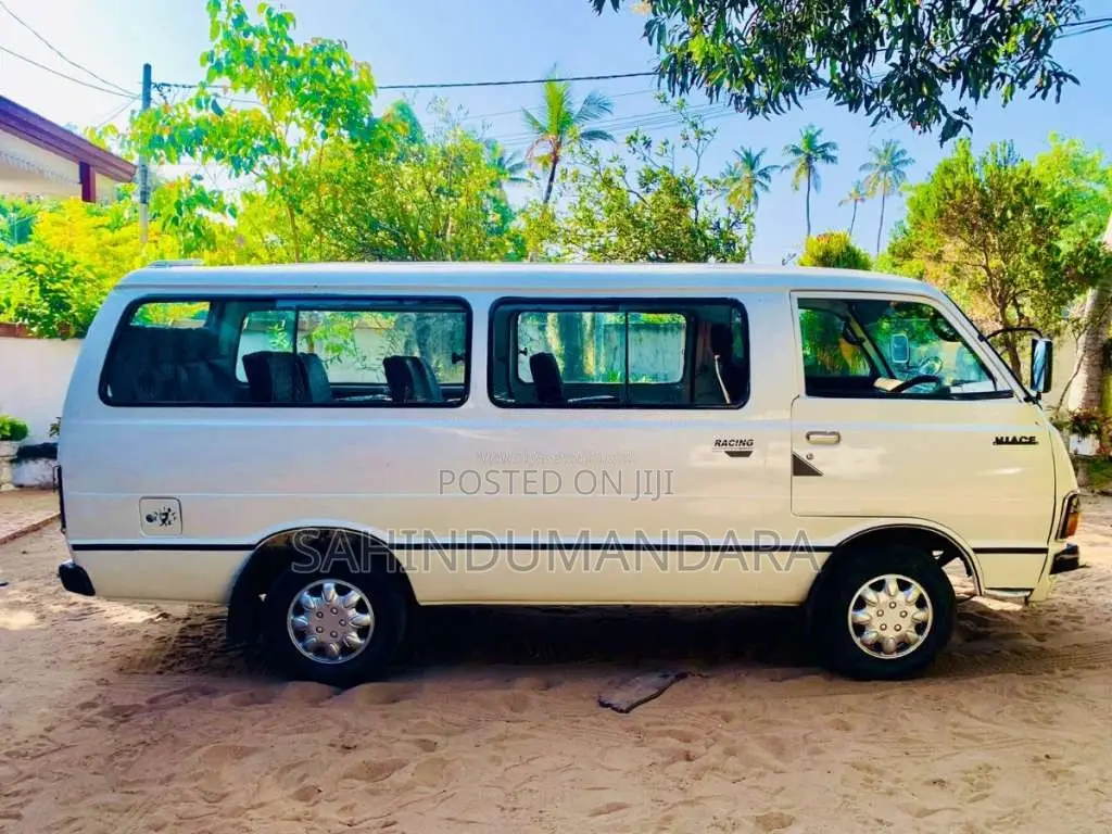 Toyota Lh30 1980 Van (Used)