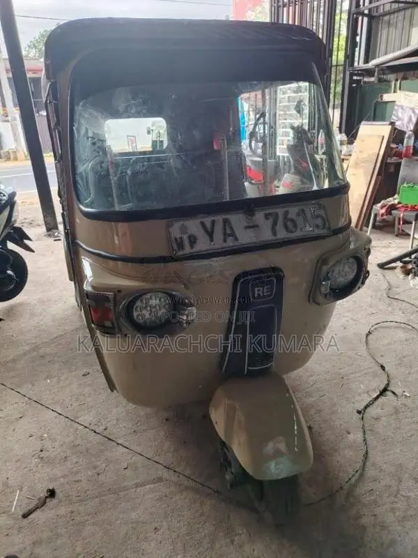 Bajaj 4 stroke 2010 Three Wheel (Used)