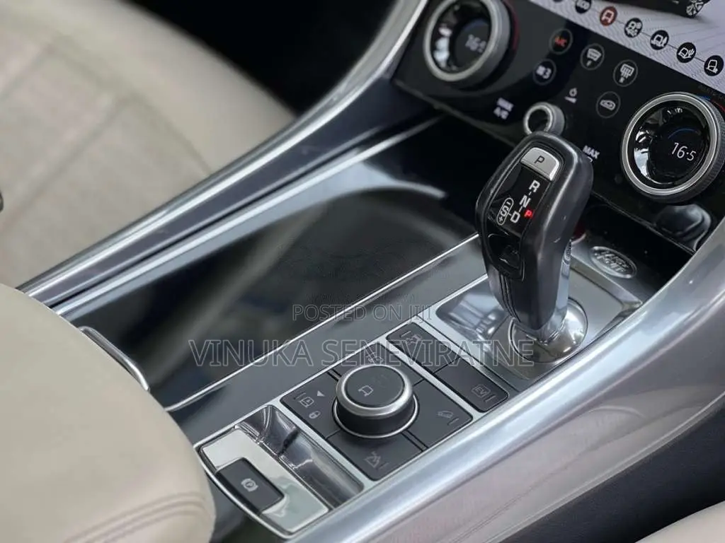 Range-Rover Autobiography Sport P400e 2018 SUV (Used)