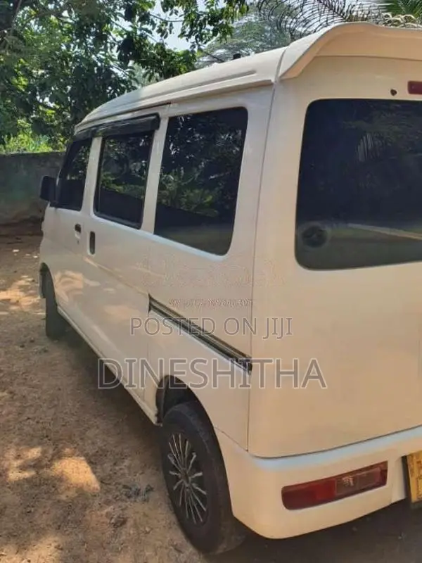 Daihatsu Hijet 2015 Van (Used)