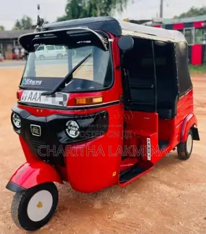 Bajaj RE 2015 Three Wheel (Used)