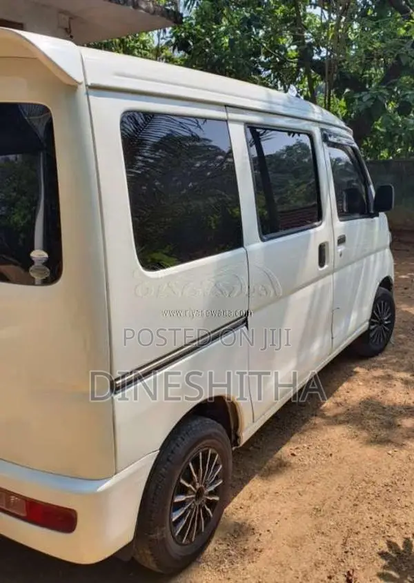 Daihatsu Hijet 2015 Van (Used)
