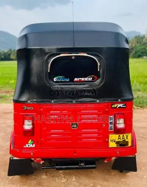 Bajaj RE 2015 Three Wheel (Used)