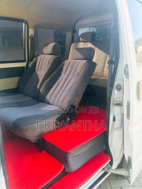 Nissan Clipper 2013 Van (Used)