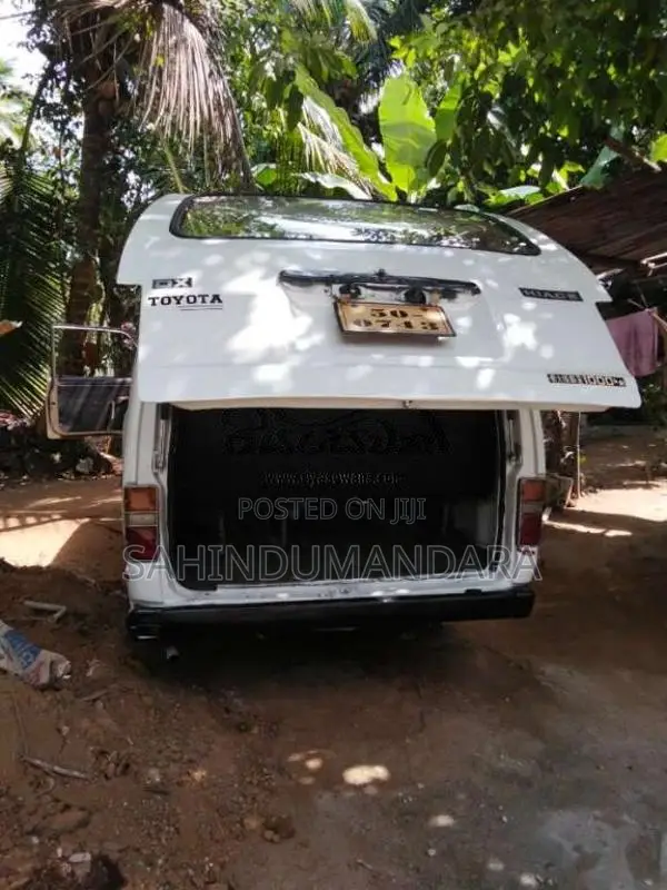 Toyota Lh30 1980 Van (Used)