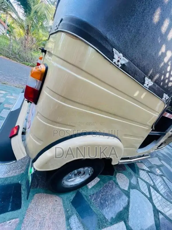 Bajaj RE 1997 Three Wheel (Used)