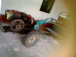Kubota Kubota 2002 Tractor (Used)