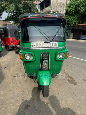 Bajaj RE 2013 Three Wheel (Used)