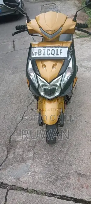 Honda Dio 2019 Motorbike (Used)
