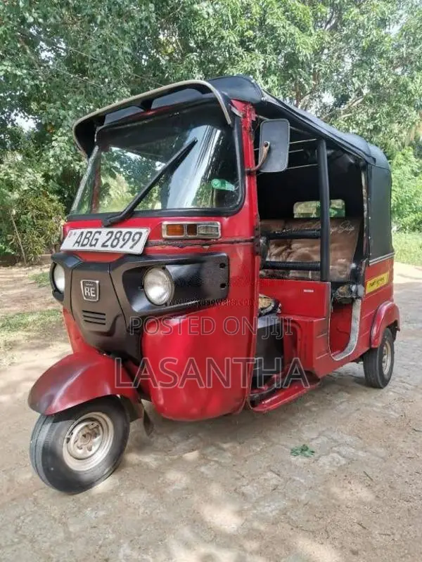 Bajaj Re 2015 Three Wheel (Used)