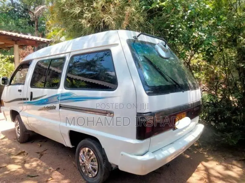 Toyota TownAce CR26 1987 Van (Used)
