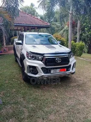 Toyota Hilux Revo Rocco 2017 Pickup (Used)
