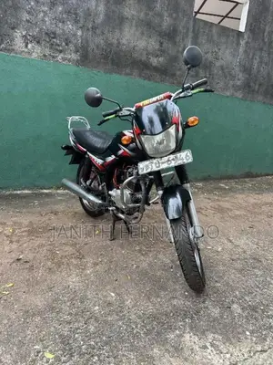 Bajaj CT-100 2007 Motorbike (Used)