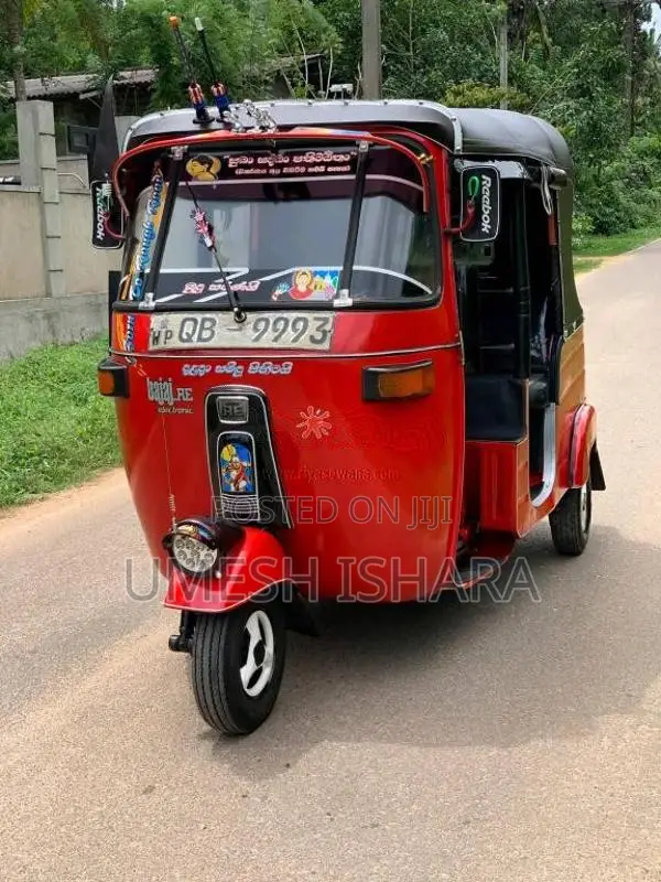 Bajaj 2 Stroke 2005 Three Wheel (Used)
