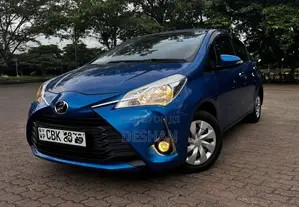Toyota Vitz Safety 2017 Car (Used)