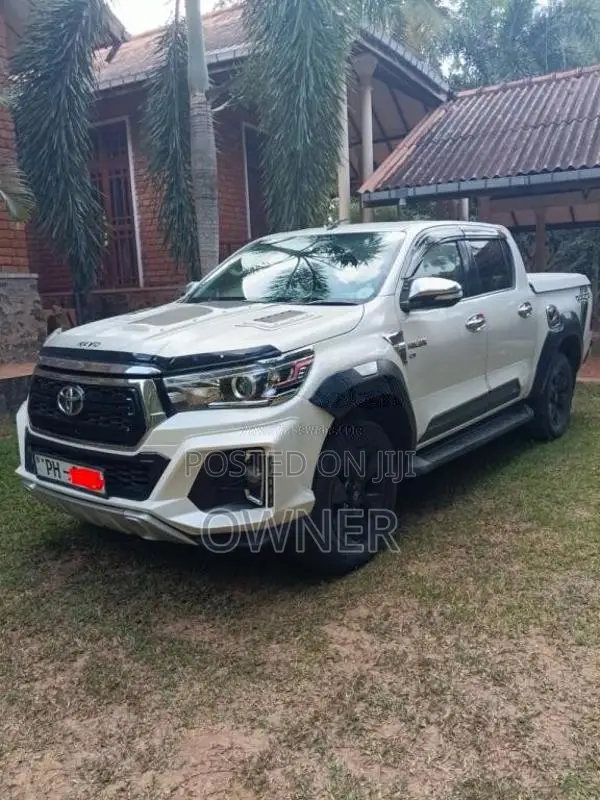 Toyota Hilux Revo Rocco 2017 Pickup (Used)