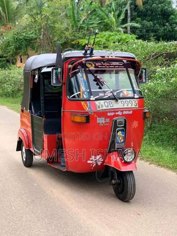 Bajaj 2 Stroke 2005 Three Wheel (Used)