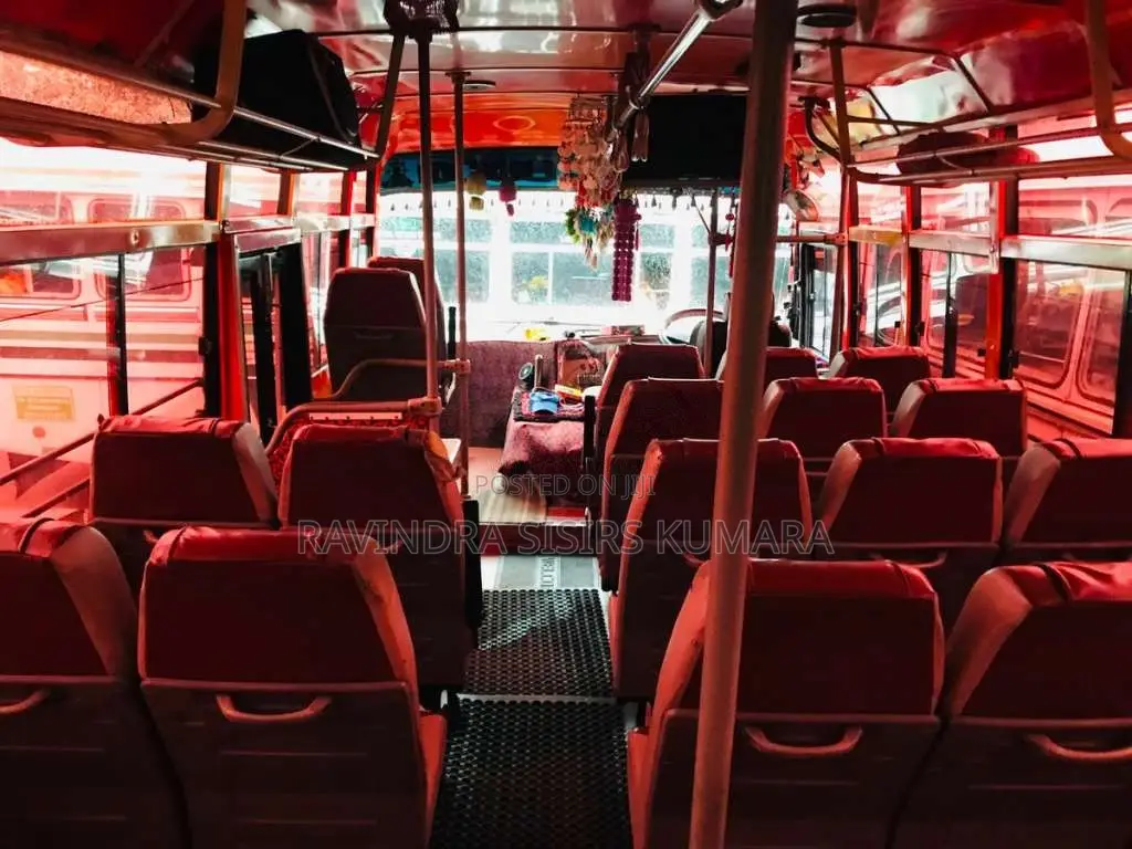 Ashok-Leyland Lynx 2017 Bus (Used)