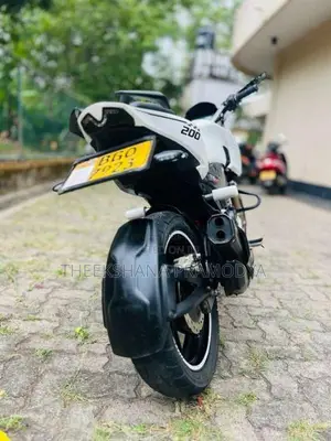 TVS Apache 2017 Motorbike (Used)