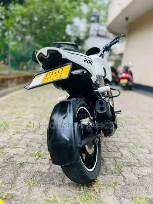 TVS Apache 2017 Motorbike (Used)