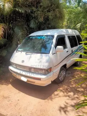 Toyota TownAce CR26 1987 Van (Used)