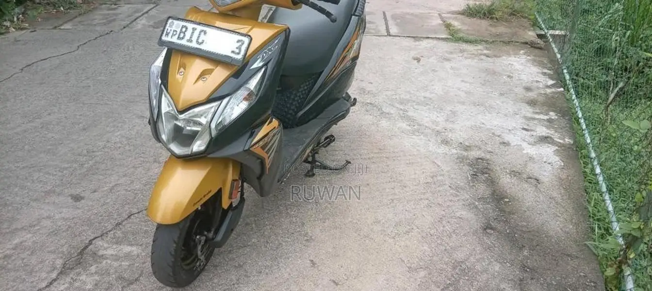 Honda Dio 2019 Motorbike (Used)