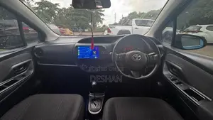 Toyota Vitz Safety 2017 Car (Used)