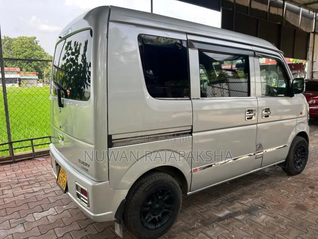 Suzuki Every 2012 Van (Used)