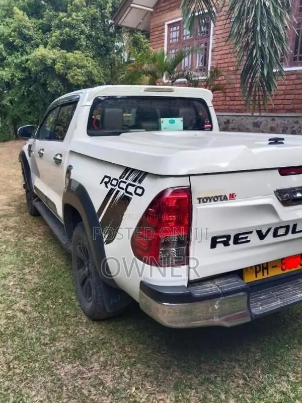 Toyota Hilux Revo Rocco 2017 Pickup (Used)