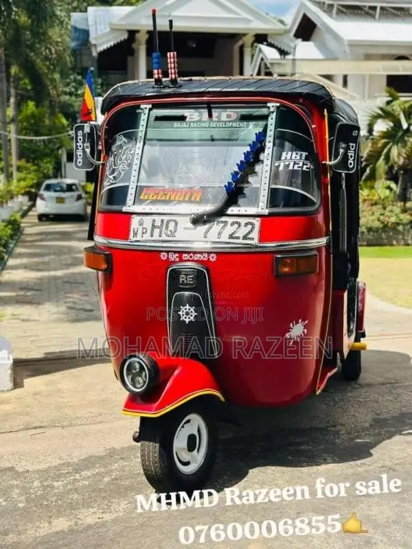 Bajaj RE 2 Stroke 2004 Three Wheel (Used)