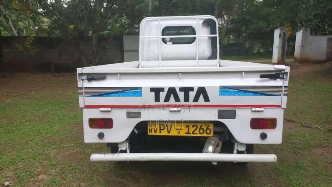 Tata Dimo Lokka 2013 Lorry (Used)