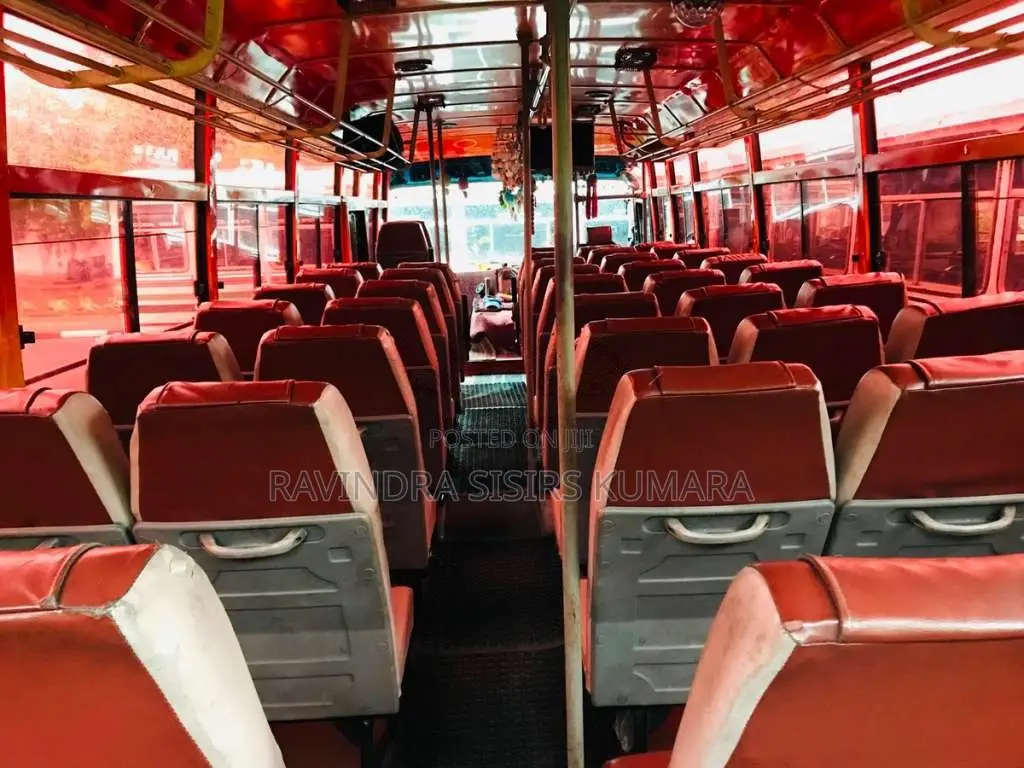 Ashok-Leyland Lynx 2017 Bus (Used)