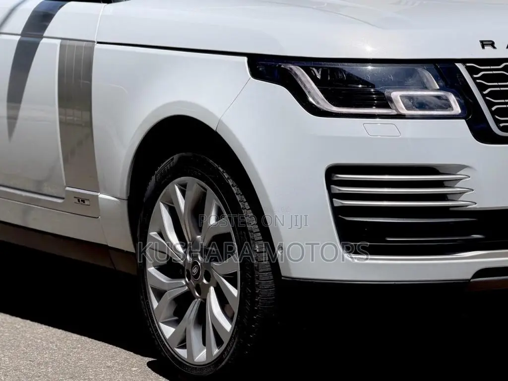 Land-Rover Range Rover P400e Biography LWB 2019 SUV (Used)