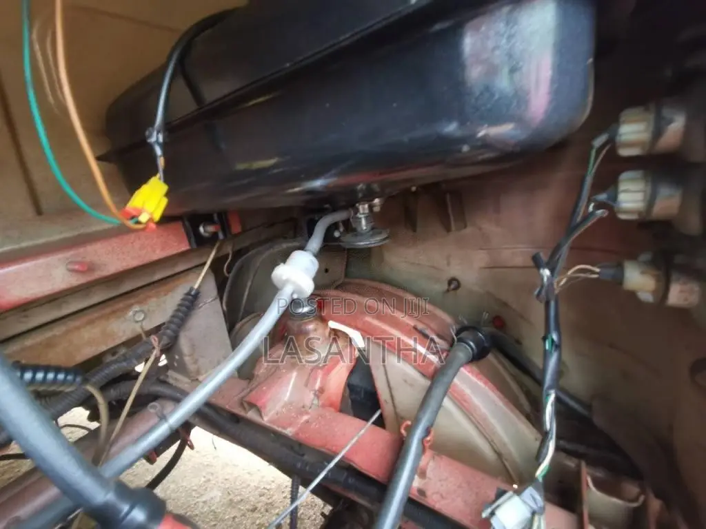 Bajaj Re 2015 Three Wheel (Used)