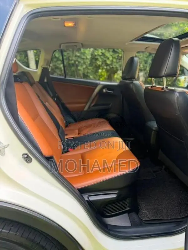 Toyota RAV4 2017 SUV (Used)