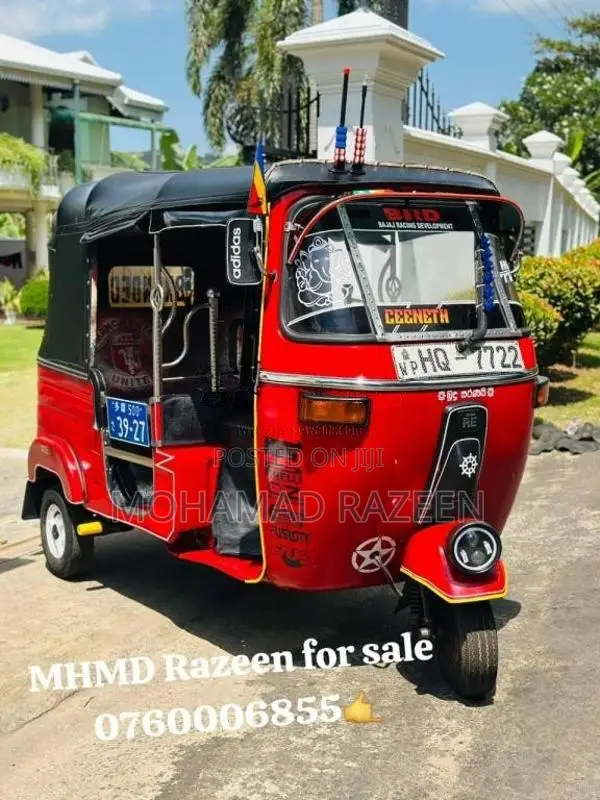 Bajaj RE 2 Stroke 2004 Three Wheel (Used)