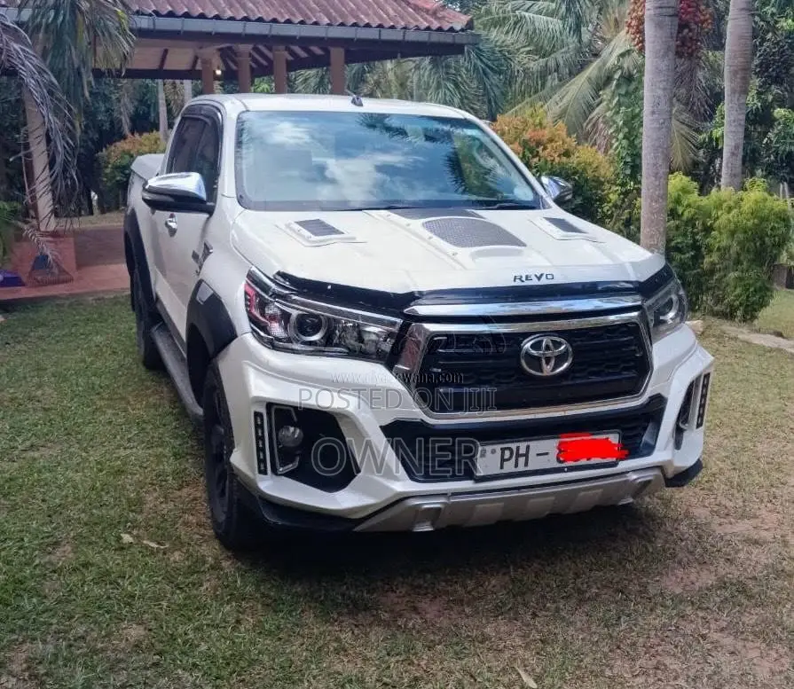 Toyota Hilux Revo Rocco 2017 Pickup (Used)