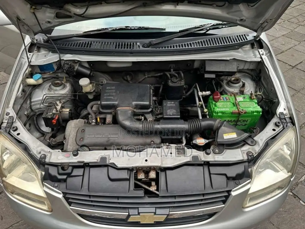 Chevrolet Cruze 2005 Car (Used)