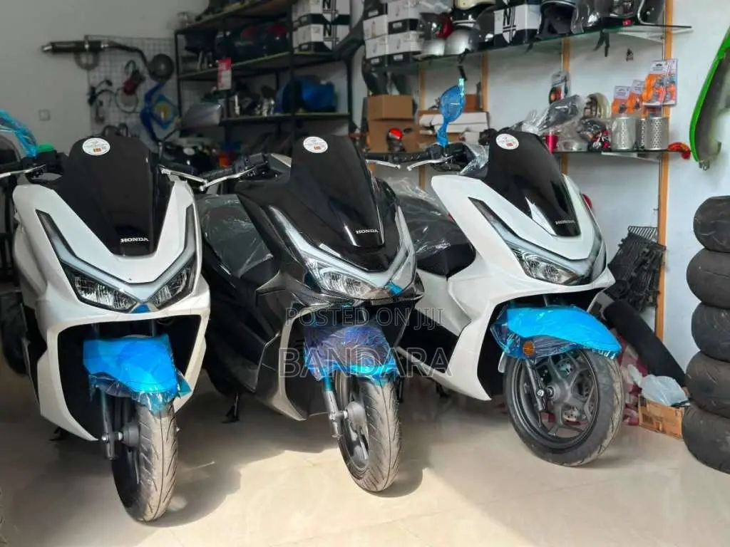 Honda PCX 125 UNUNREGISTERED 2025 Motorbike Brand New