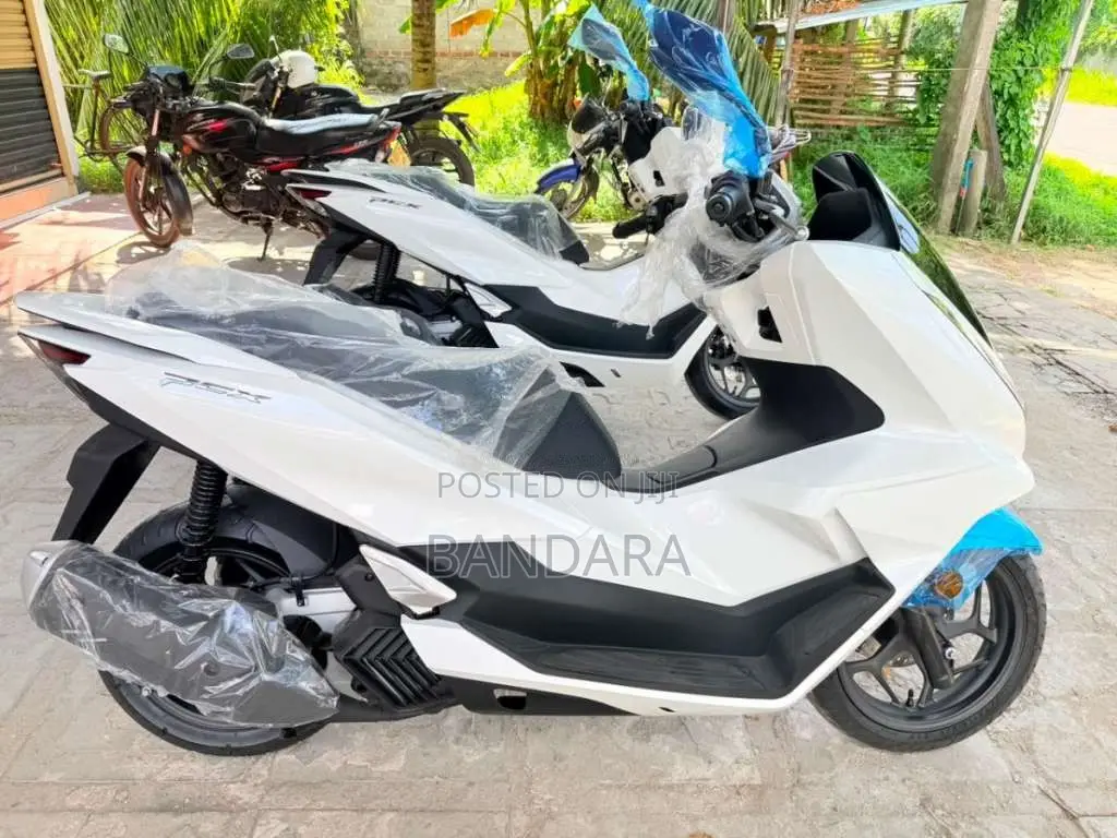 Honda PCX 125 UNUNREGISTERED 2025 Motorbike Brand New