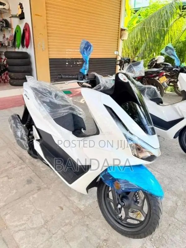 Honda PCX 125 UNUNREGISTERED 2025 Motorbike Brand New