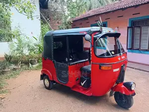 Bajaj 2 Stroke 2006 Three Wheel (Used)
